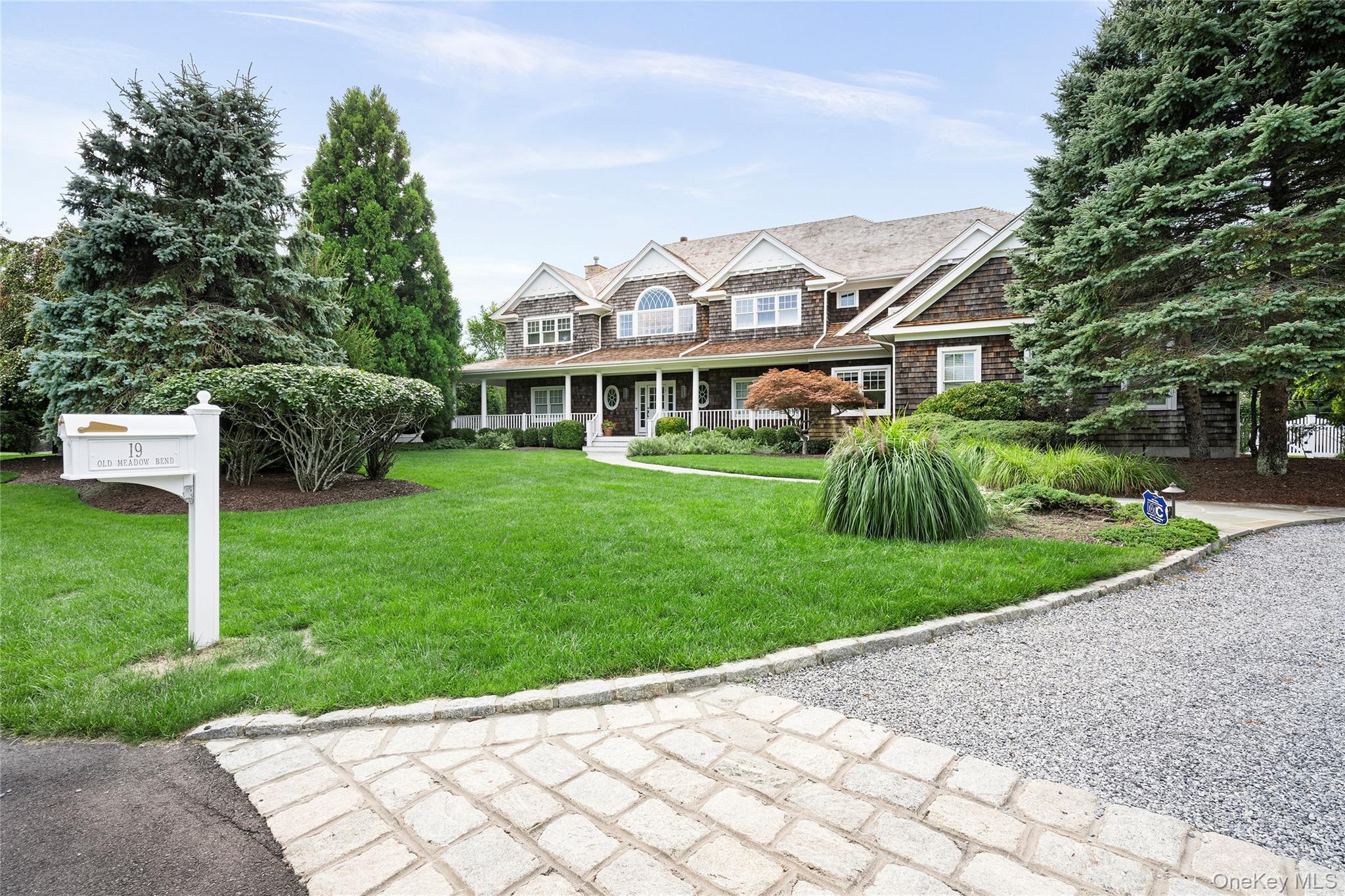 19 Old Meadow Bend, Westhampton Beach
