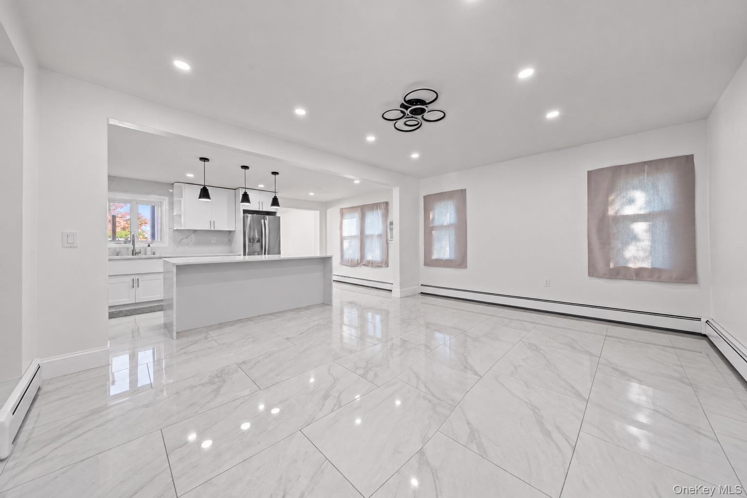 35 Euclid Street — photo 4