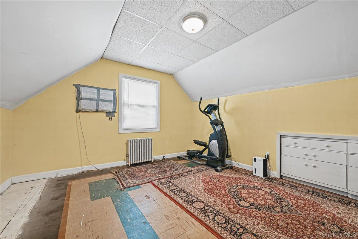 121 Norman Street — photo 17