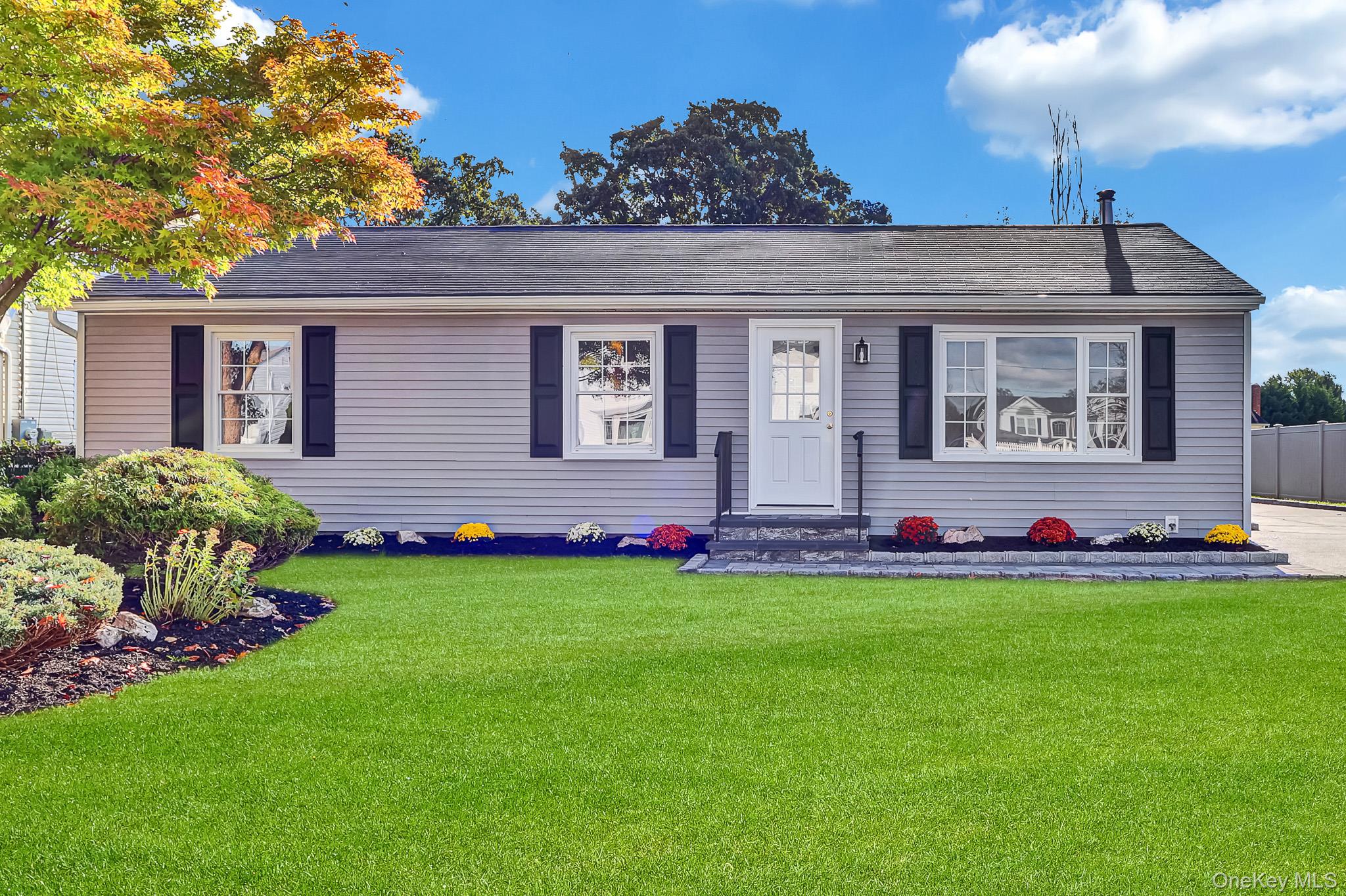 38 Miller Avenue, Amityville