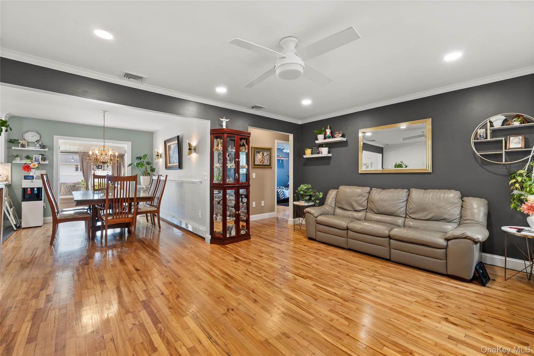 116 Massapequa Avenue — photo 3