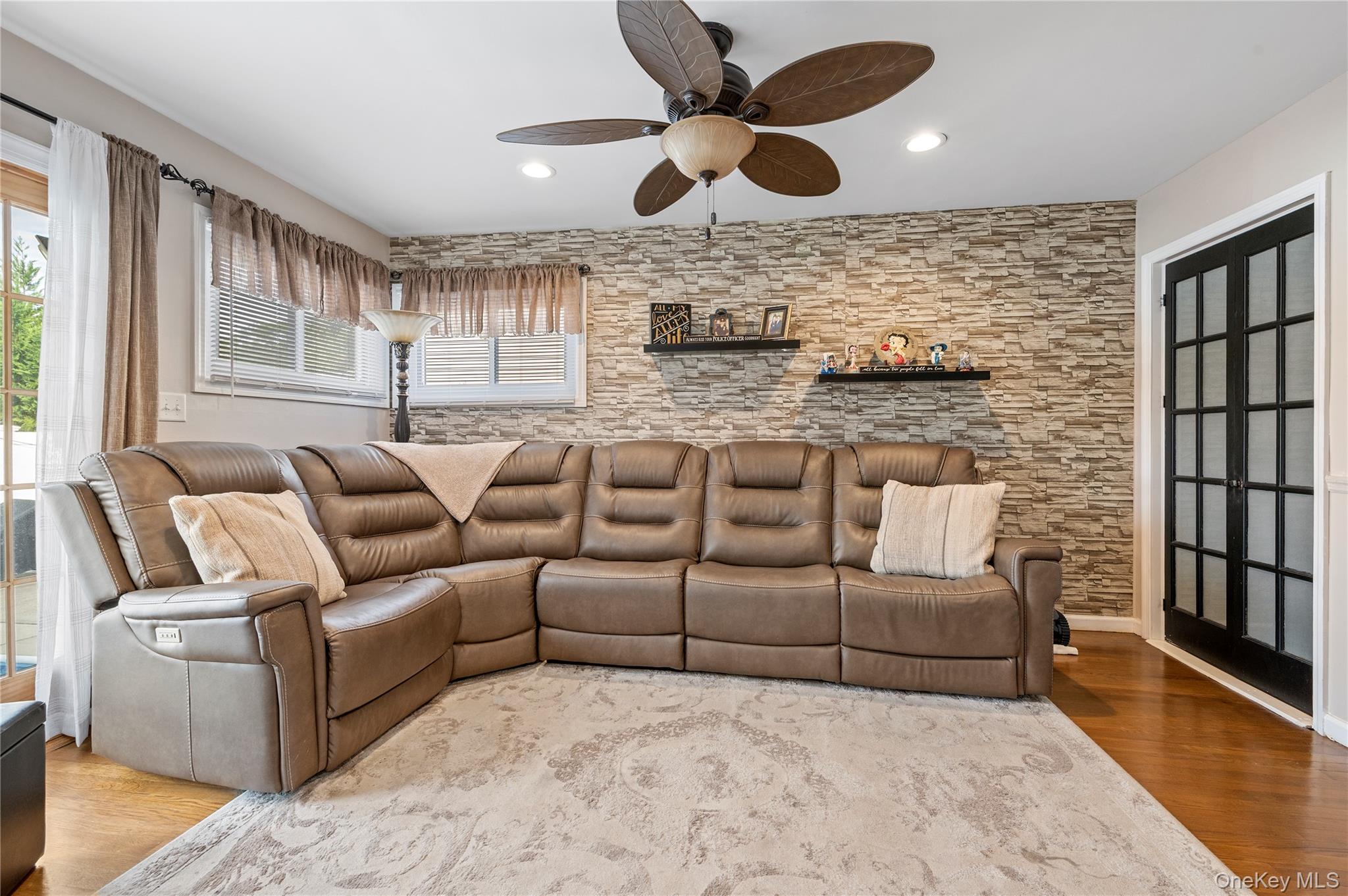 85 Walnut Street #0 — photo 12