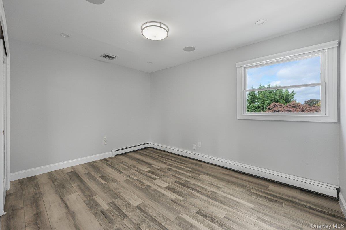 48 Shore Drive — photo 28