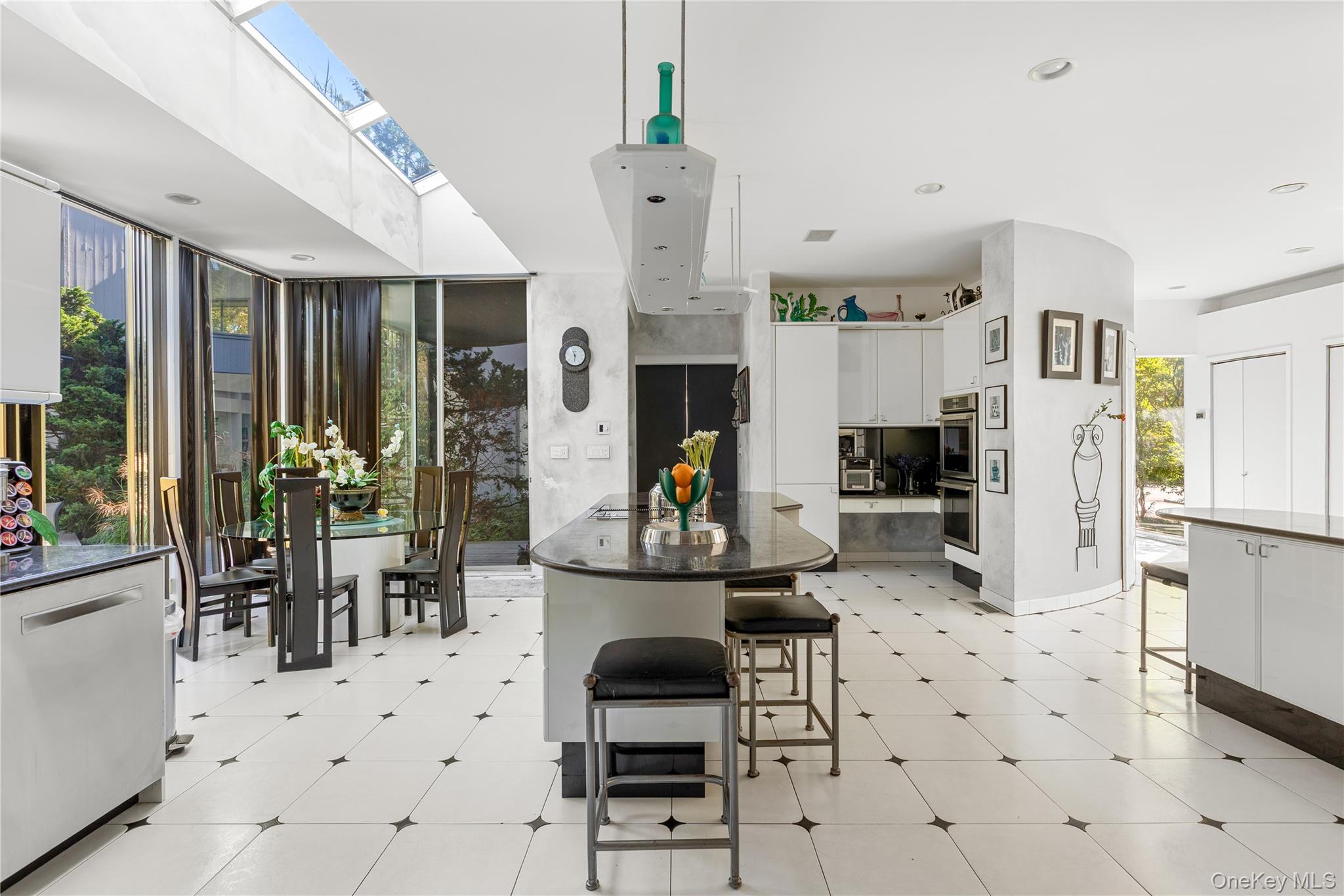 18 Chestnut Hill Drive — photo 11