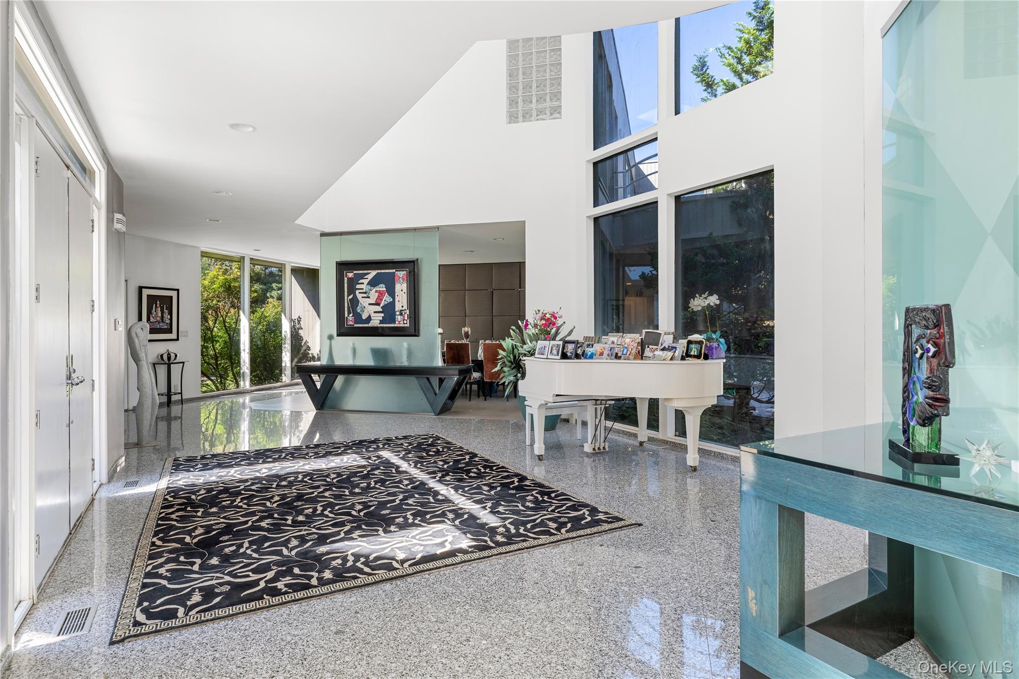 18 Chestnut Hill Drive — photo 4