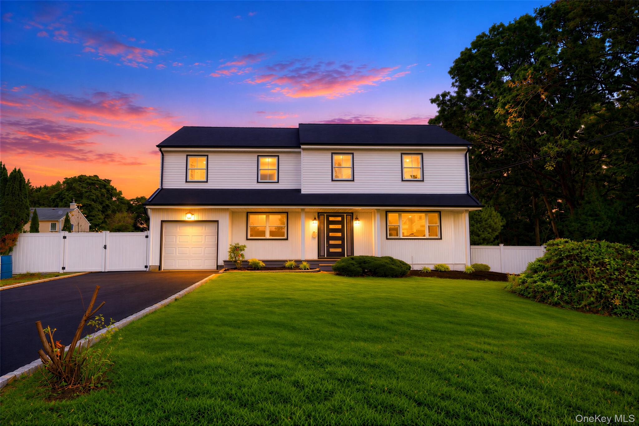 25 Avenue B, Holbrook