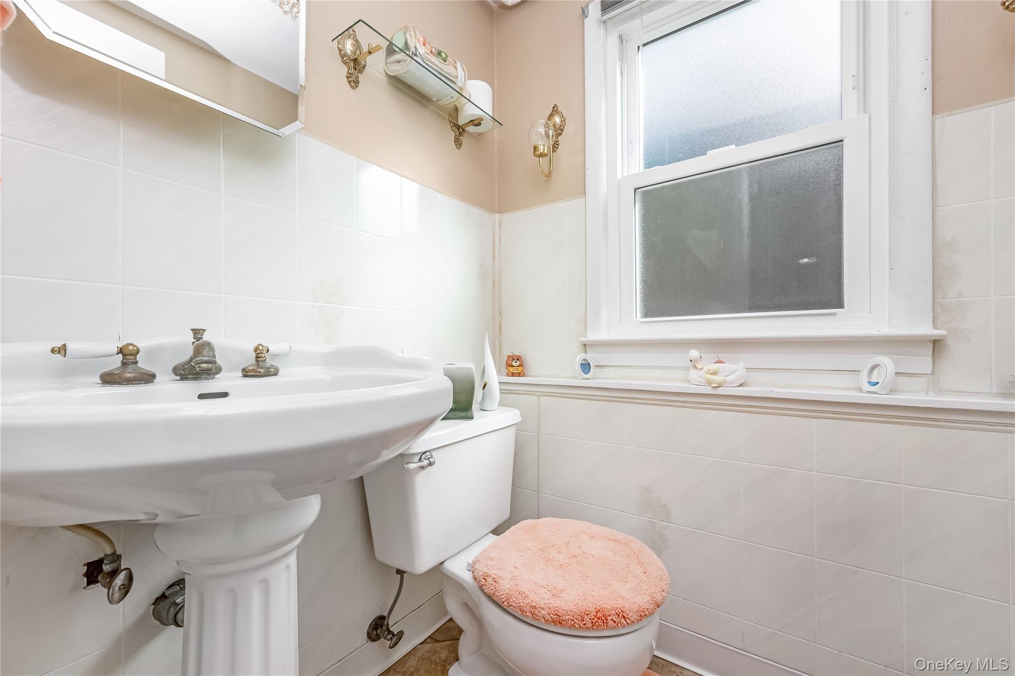 19 Grant Street — photo 16