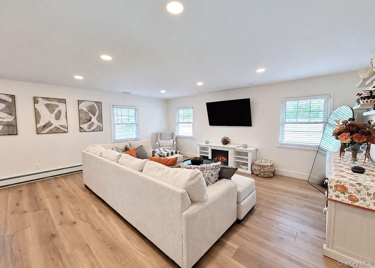 25 Stratton Lane — photo 4