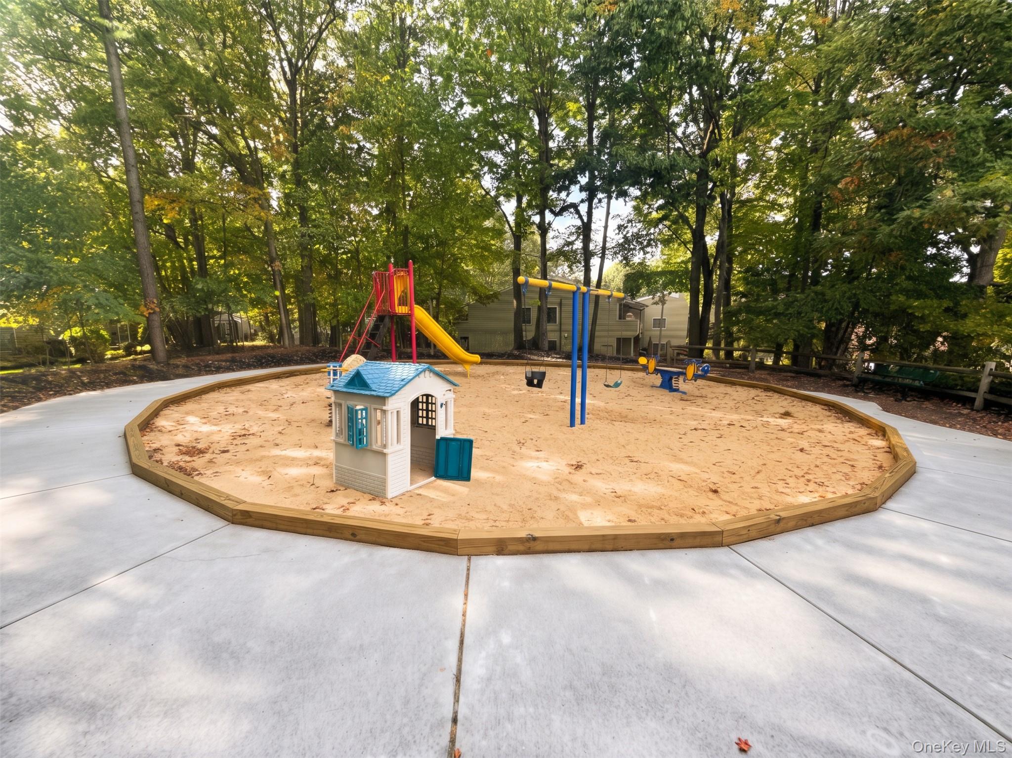 780 Hilltop Court — photo 42