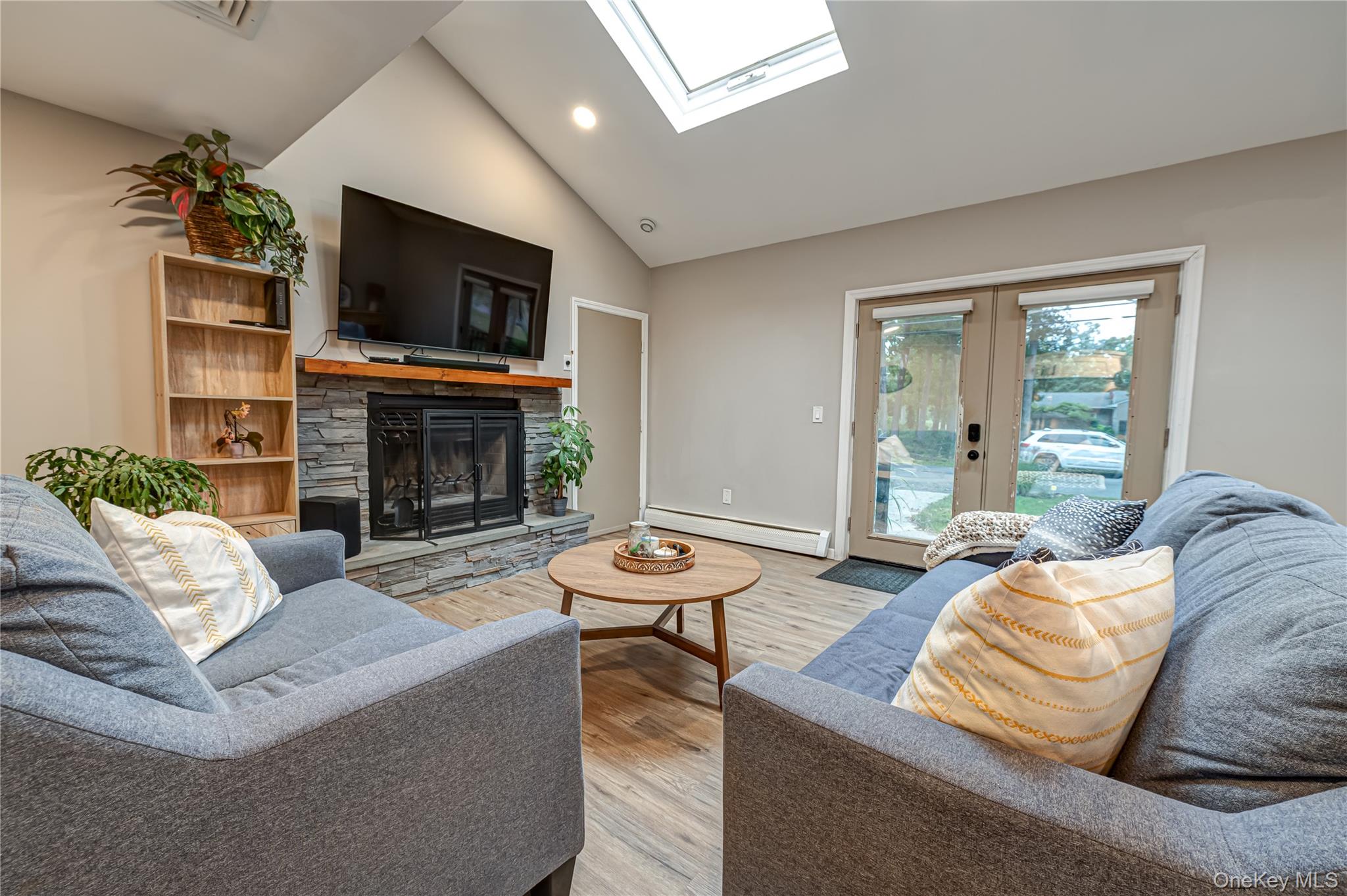 40 Lyman Road — photo 3