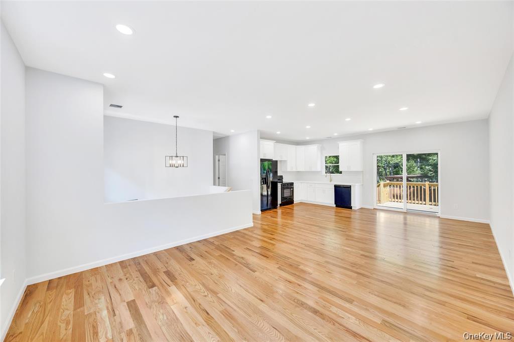29 Dana Avenue — photo 13