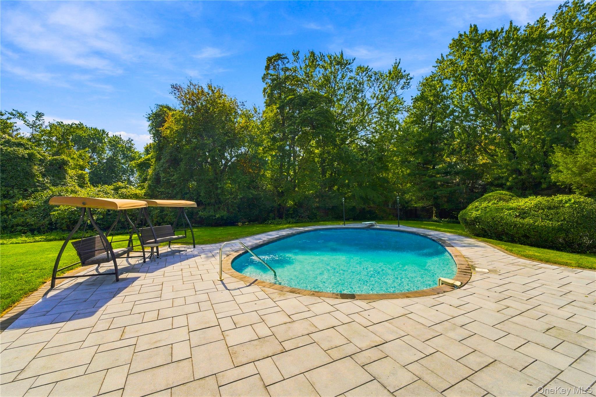 1335 Club Drive — photo 46