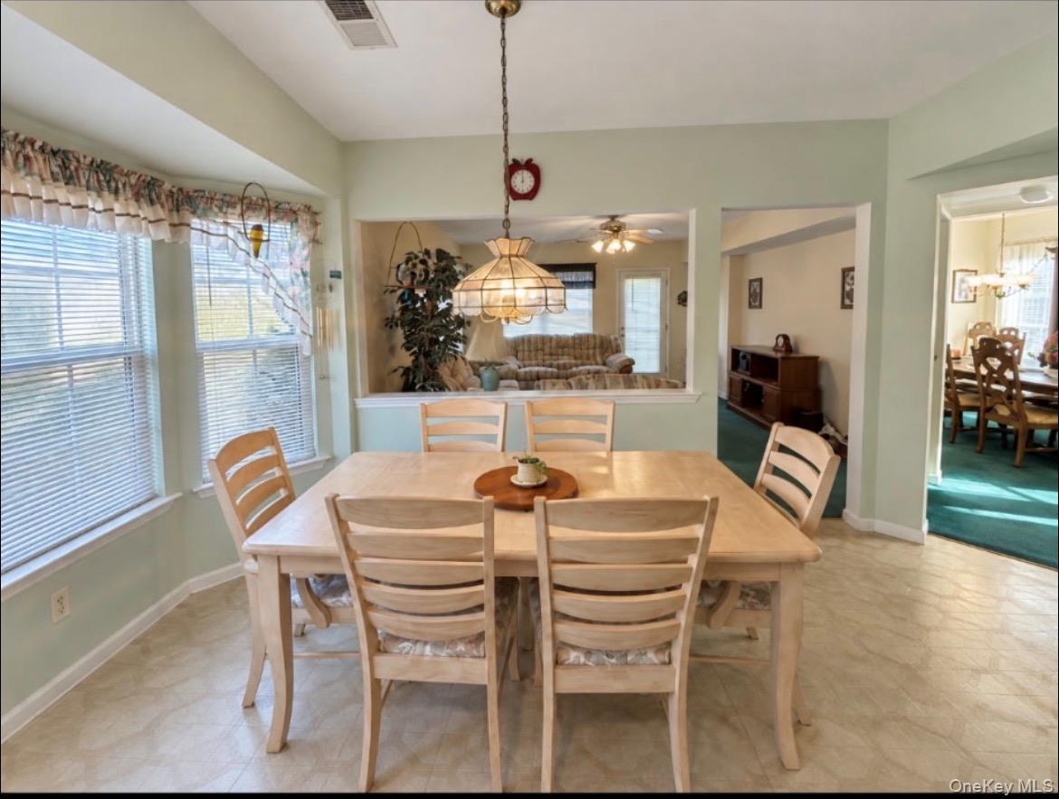 33 Perri Circle — photo 4