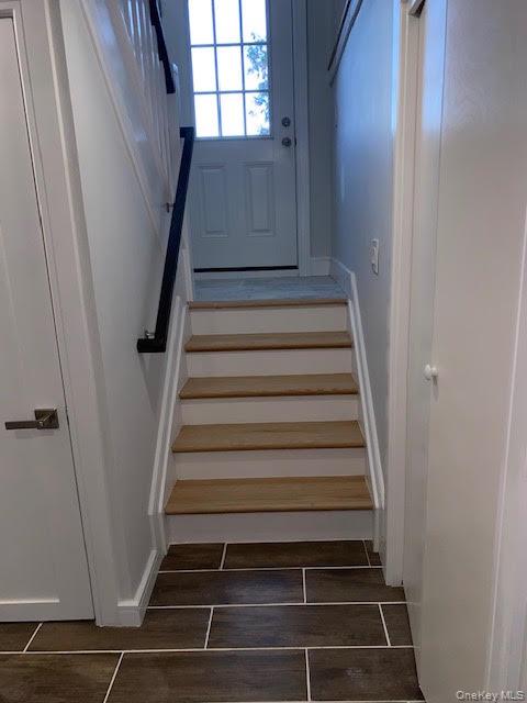 14 split cedar — photo 15