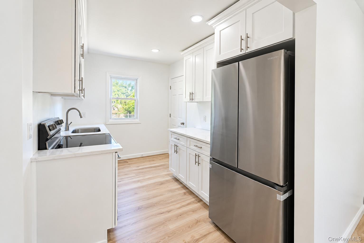 42 Birch Street — photo 4