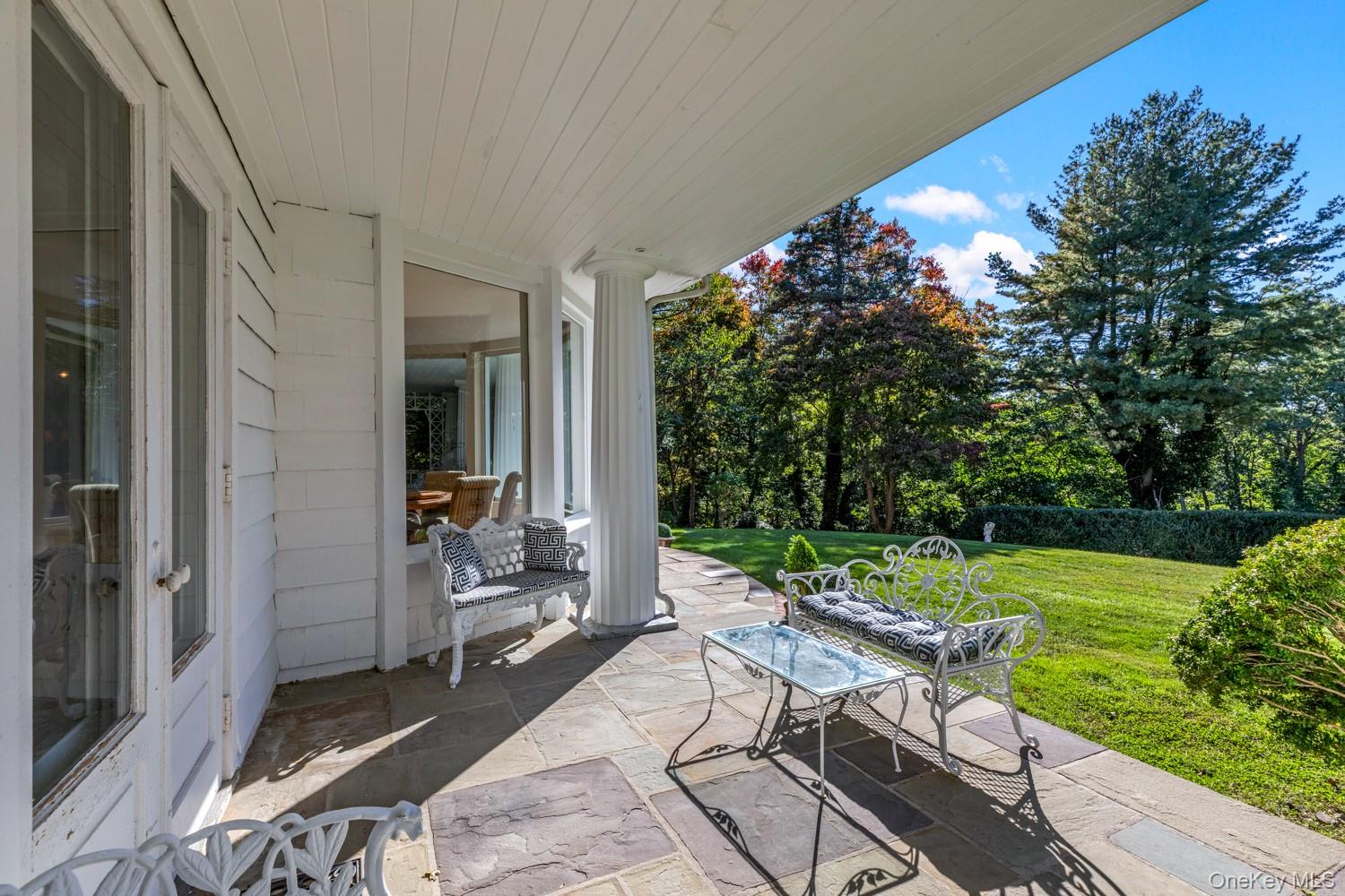6 Arbutus Path — photo 43