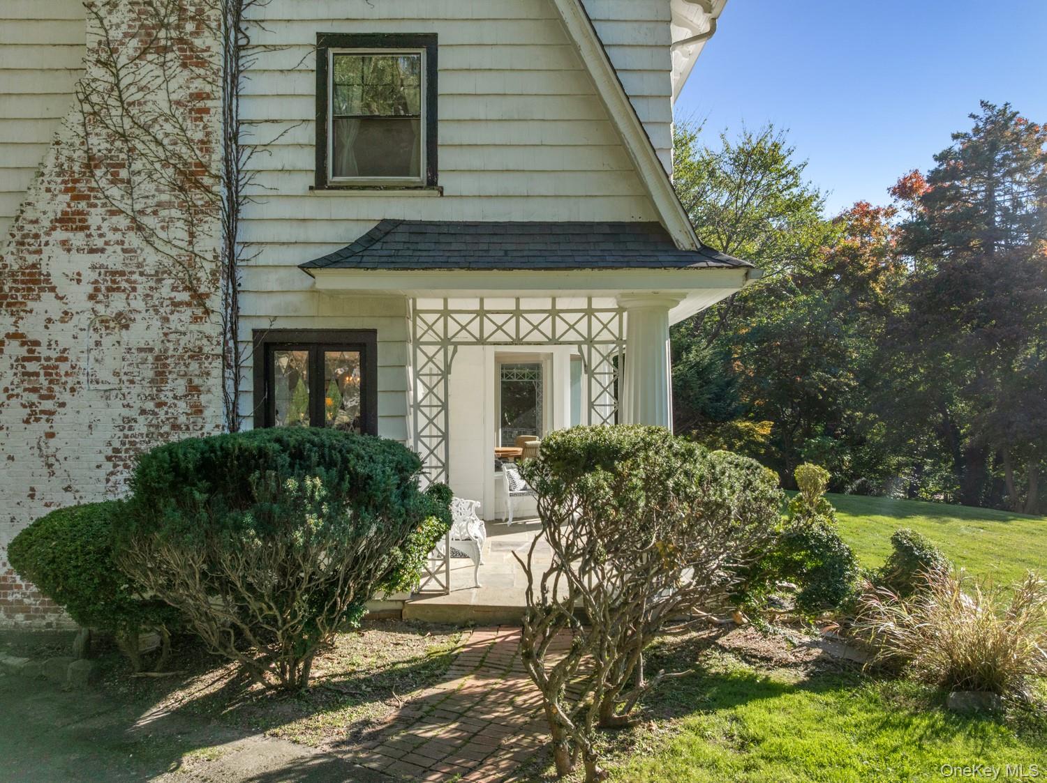 6 Arbutus Path — photo 44