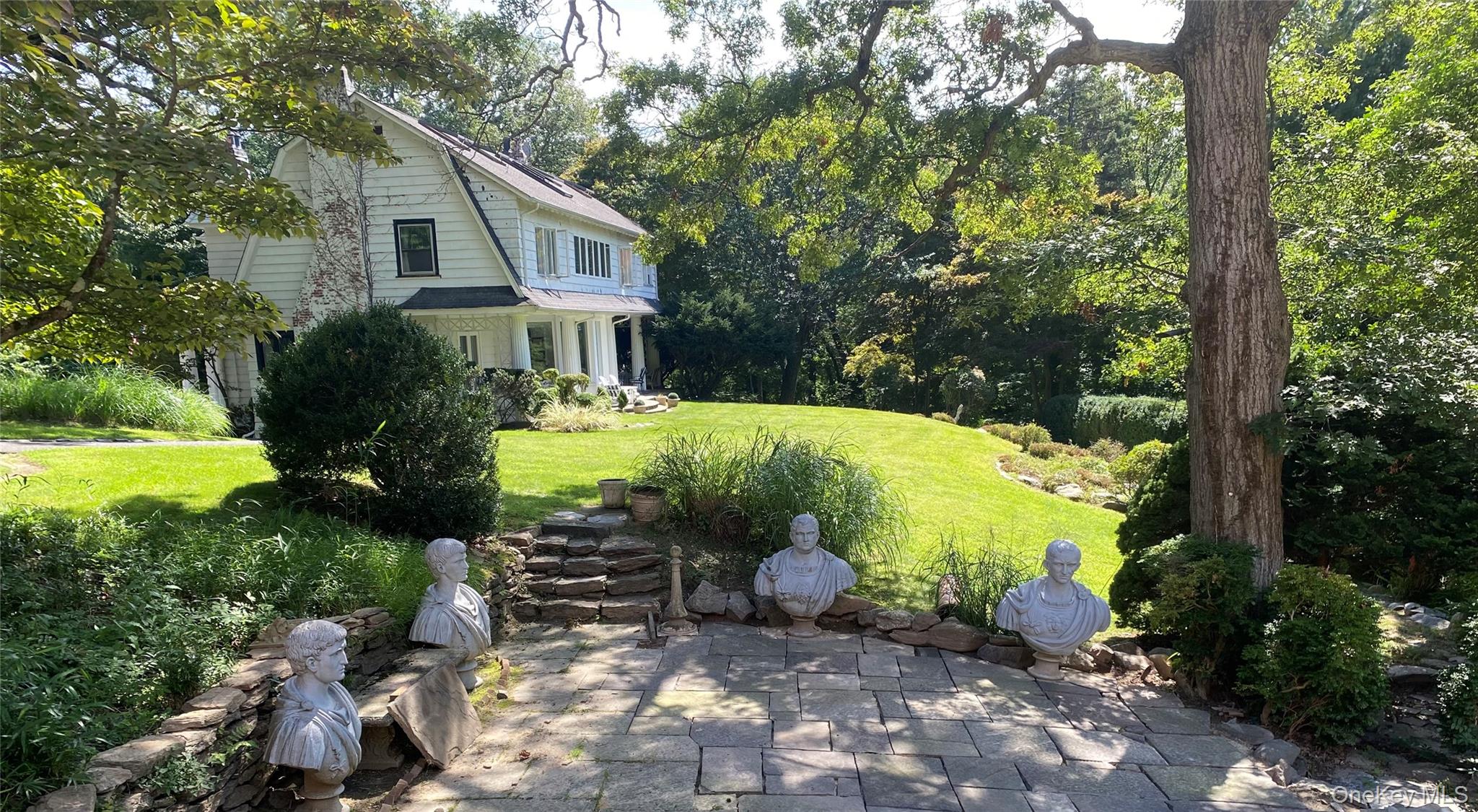 6 Arbutus Path — photo 46