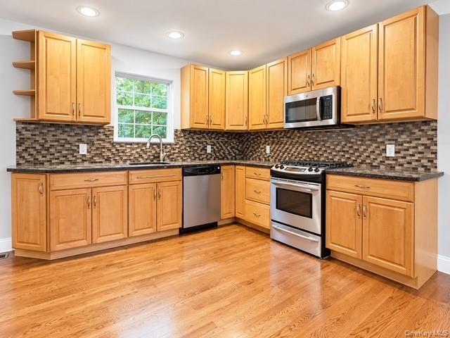61 Westminster Drive — photo 12