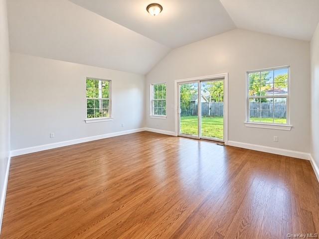 61 Westminster Drive — photo 17