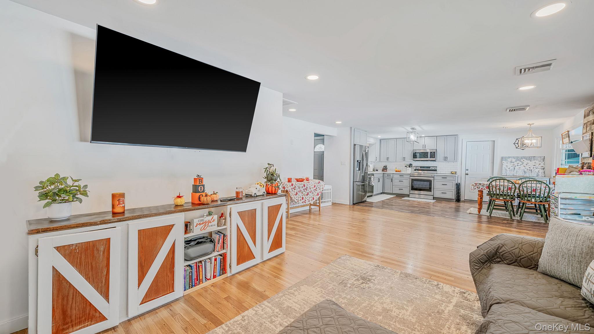 9 Hill Street — photo 4