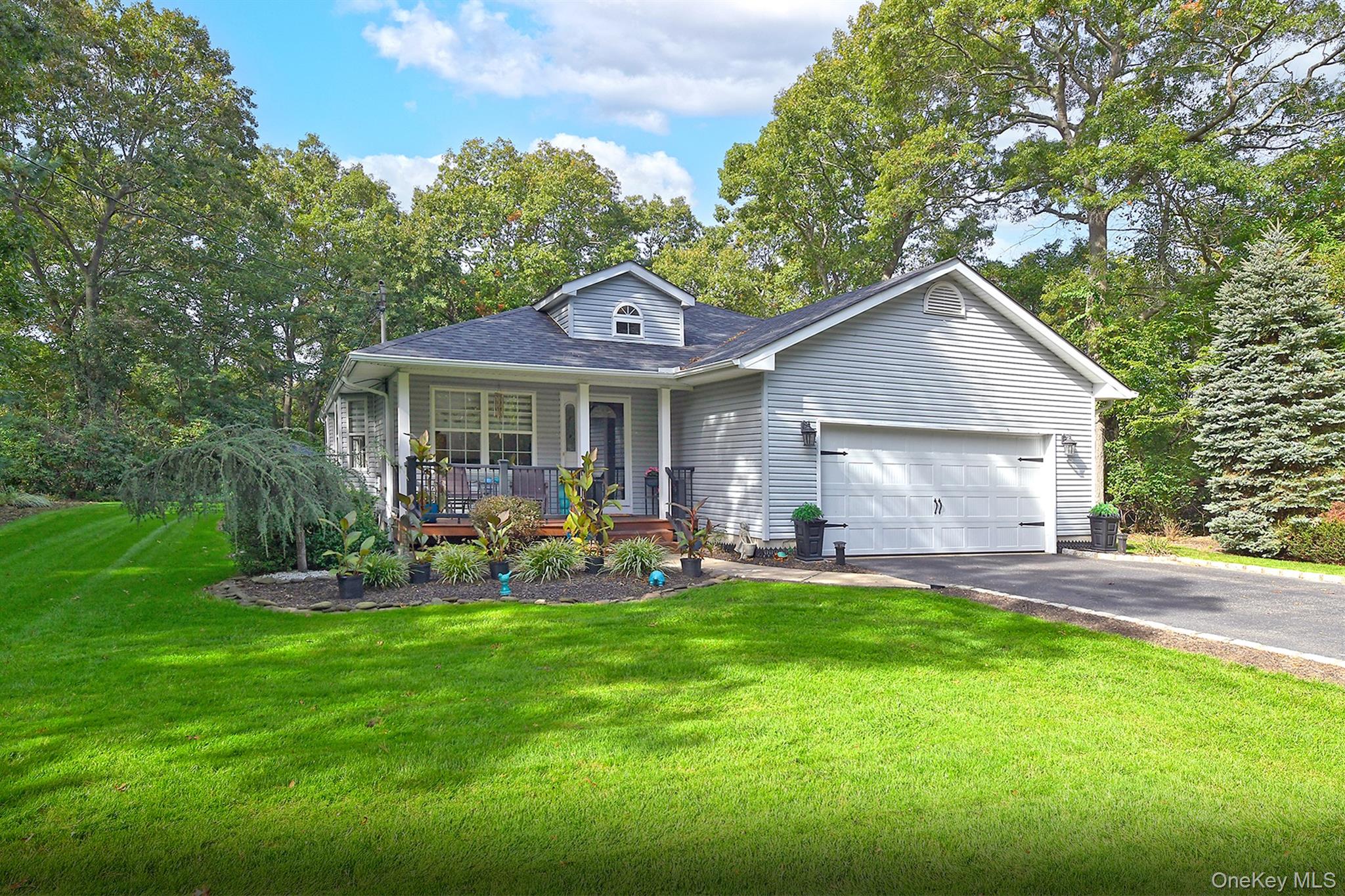 81 C Robinson Avenue — photo 2