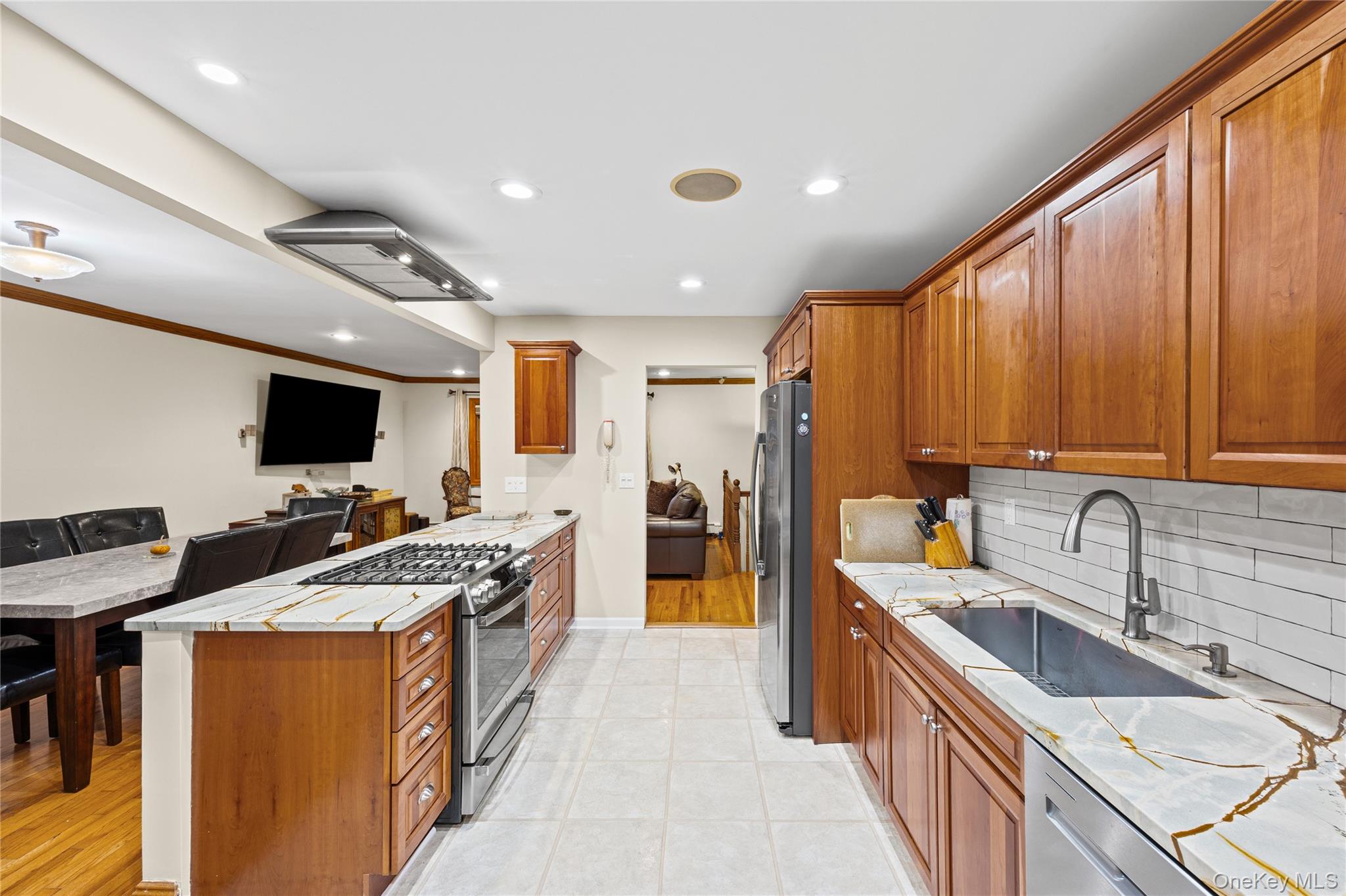 3806 Illona Lane — photo 11