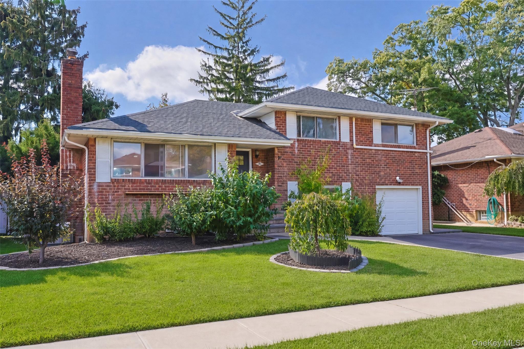 20 Willets Avenue — photo 2