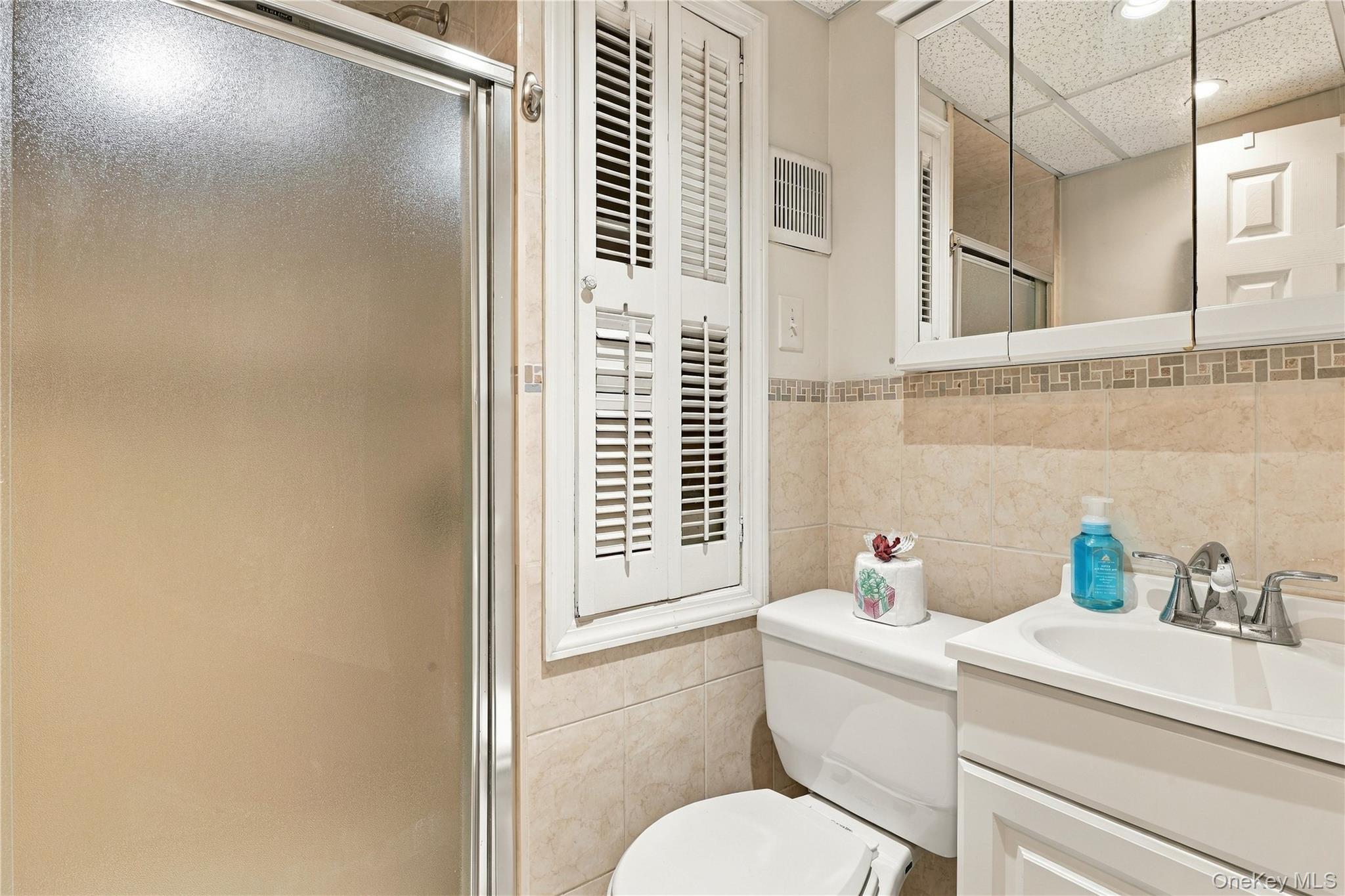 74 Homecrest Court — photo 33