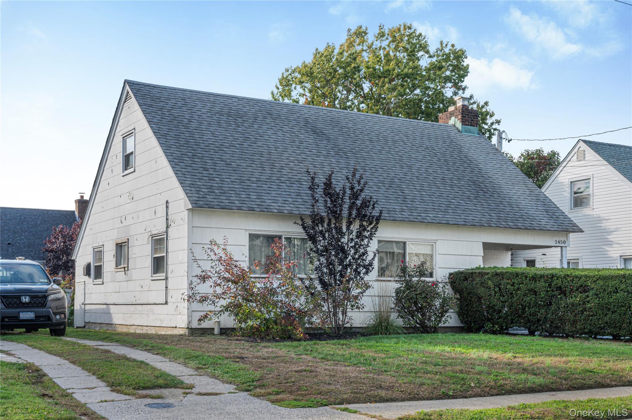 2450 Mermaid Avenue — photo 5