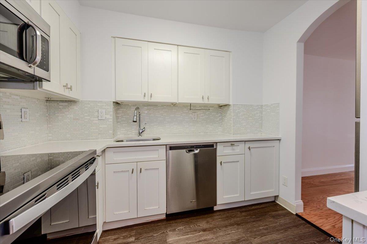 360 Shore Road #3B — photo 11