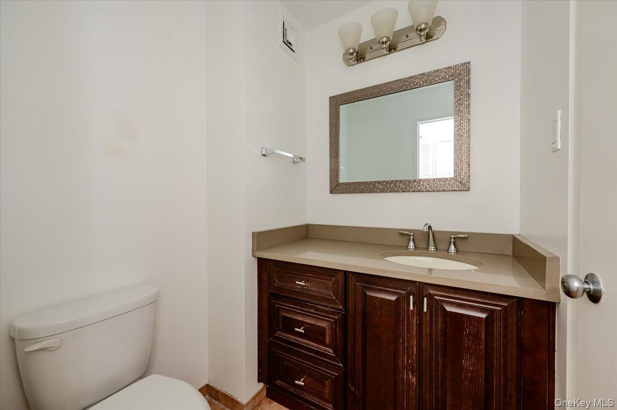360 Shore Road #3B — photo 17