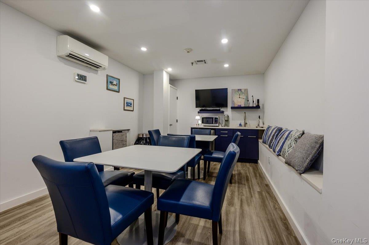 360 Shore Road #3B — photo 31