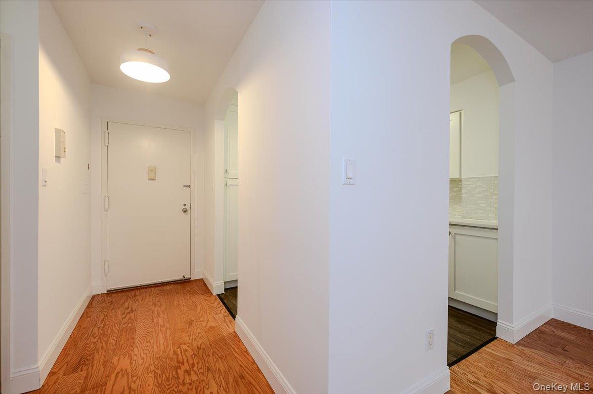 360 Shore Road #3B — photo 5