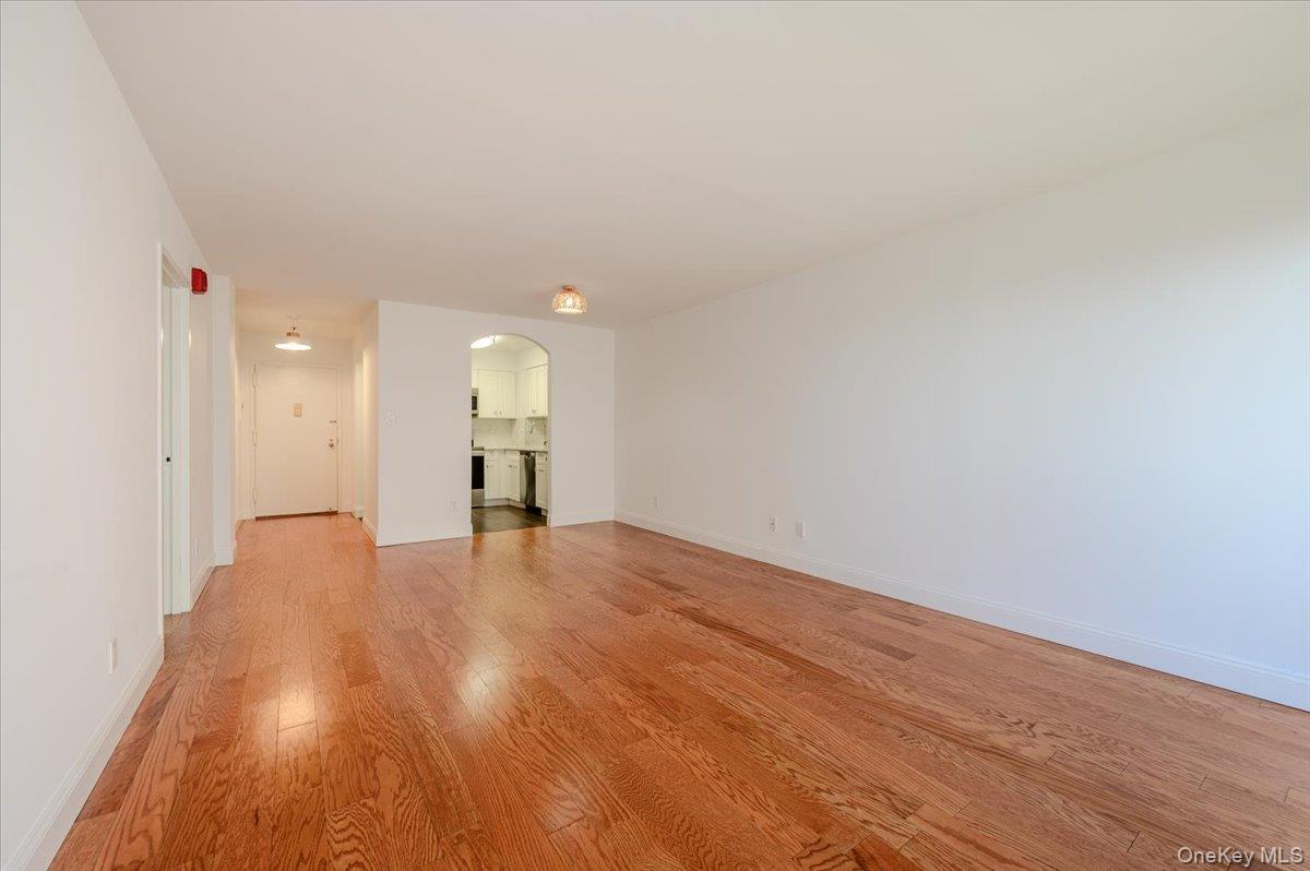 360 Shore Road #3B — photo 9