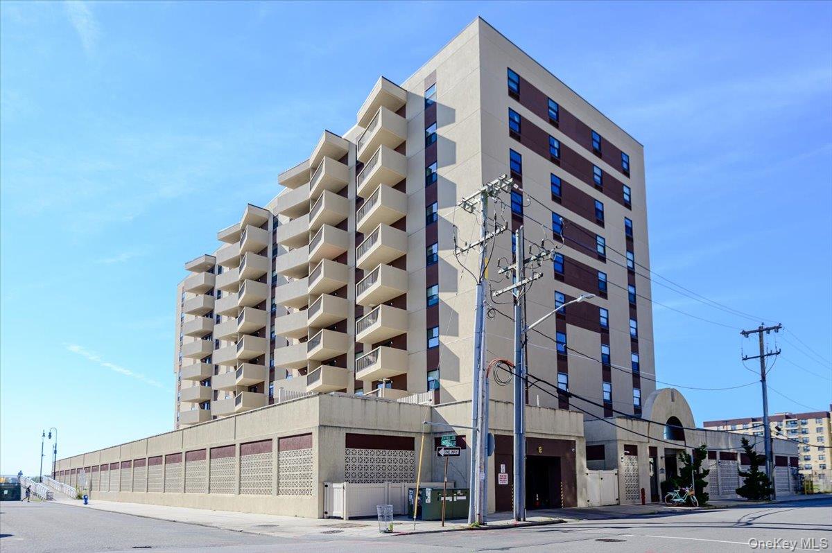 360 Shore Road #3B, Long Beach