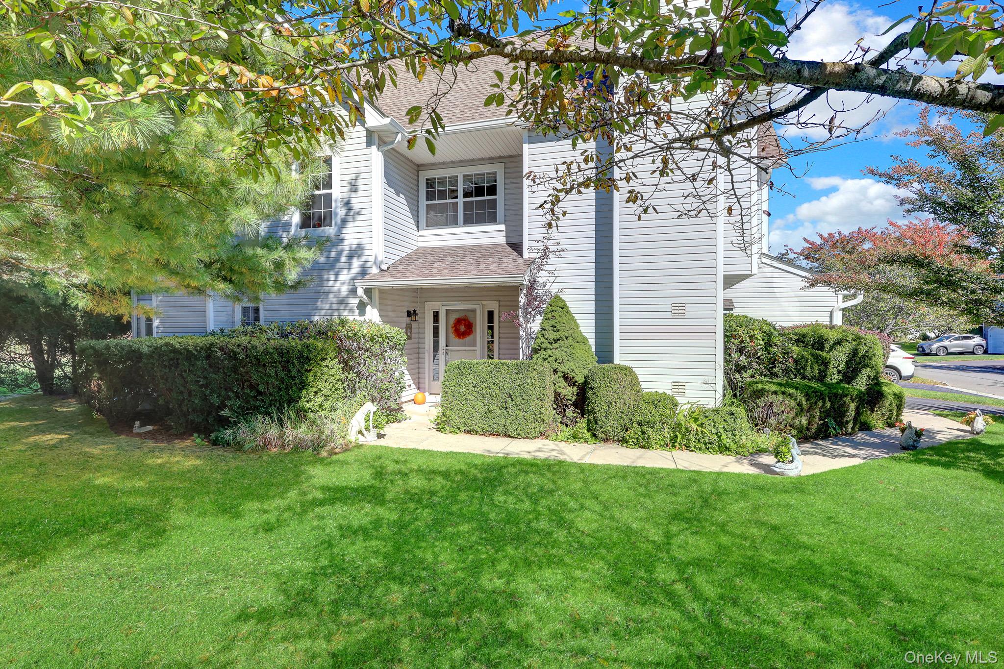 208 Erik Drive — photo 3