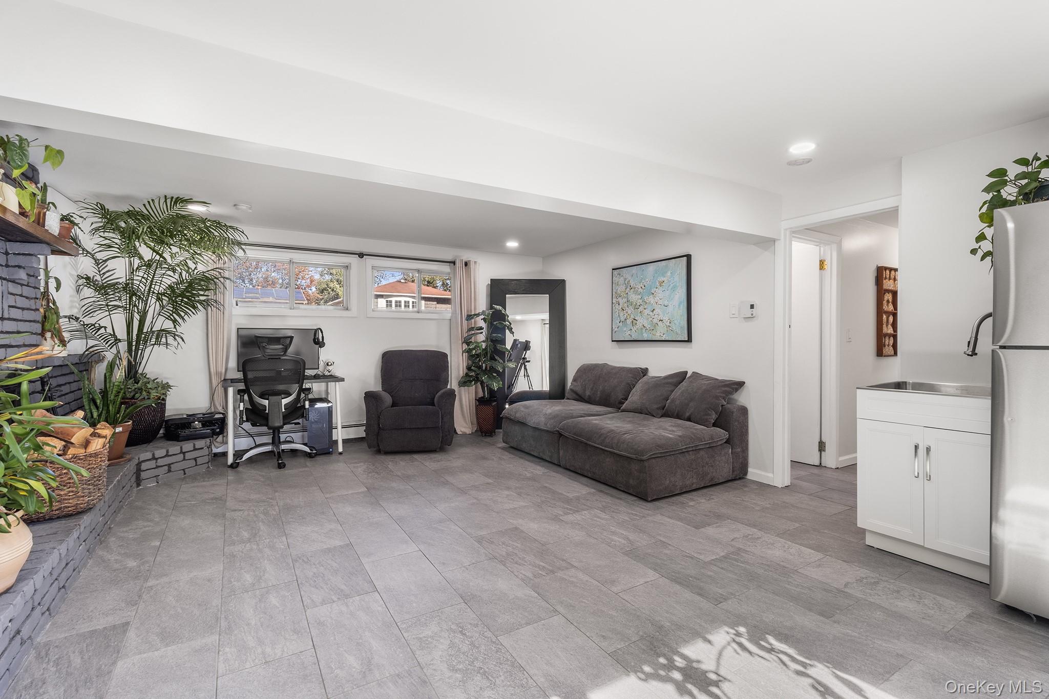12 Bryan Street — photo 6