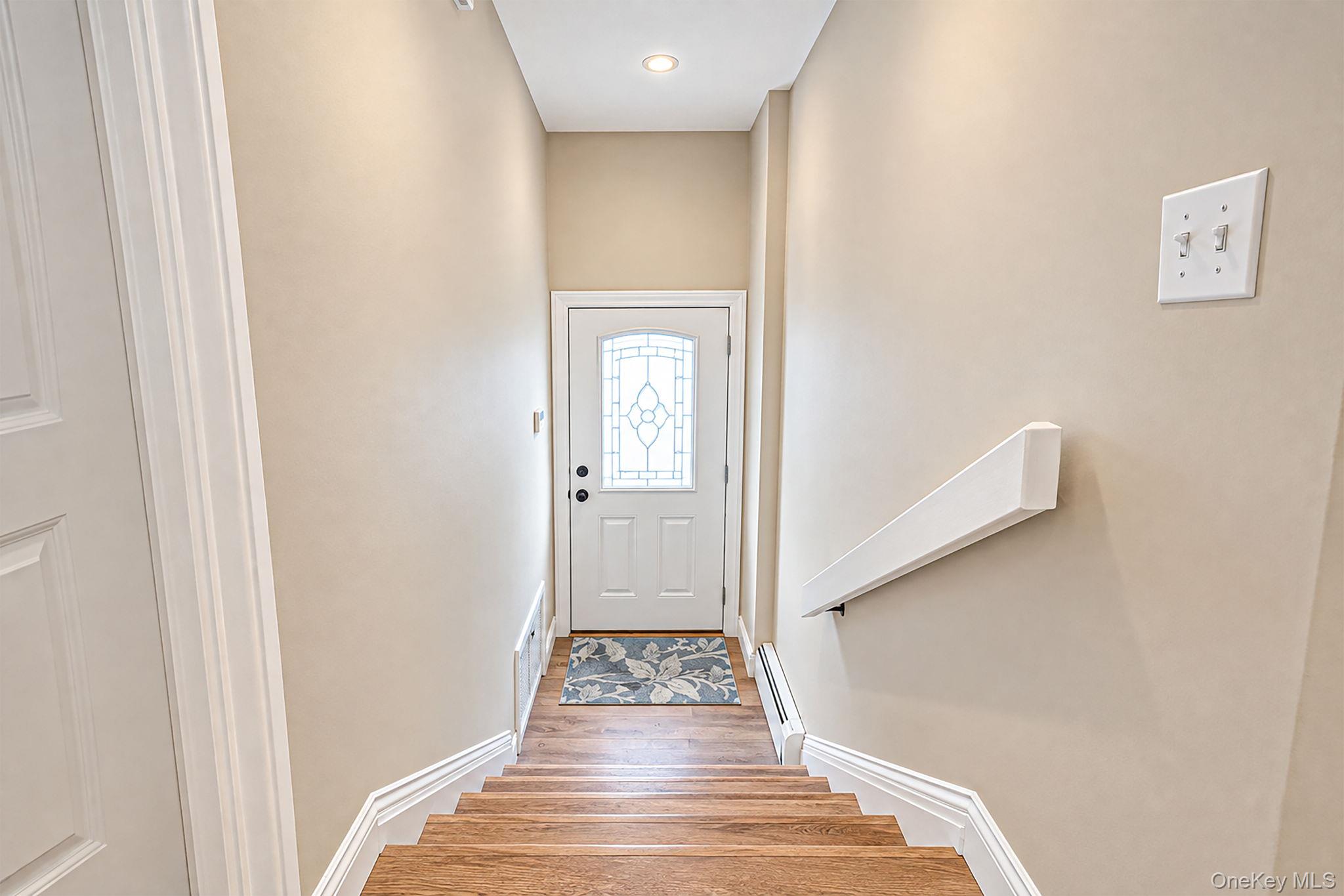 6 Wyandanch Boulevard — photo 38
