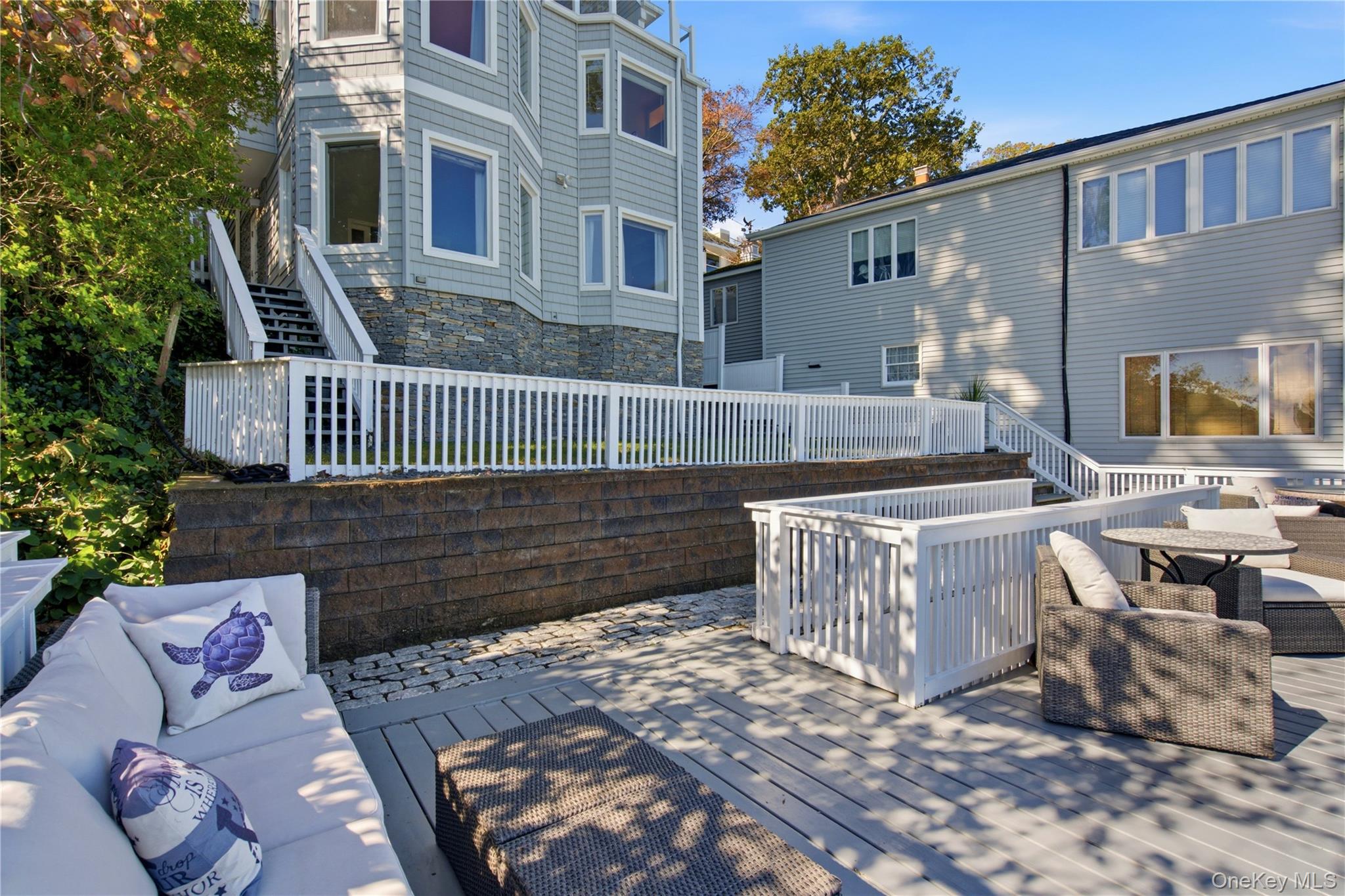 565 McKinley Terrace — photo 36