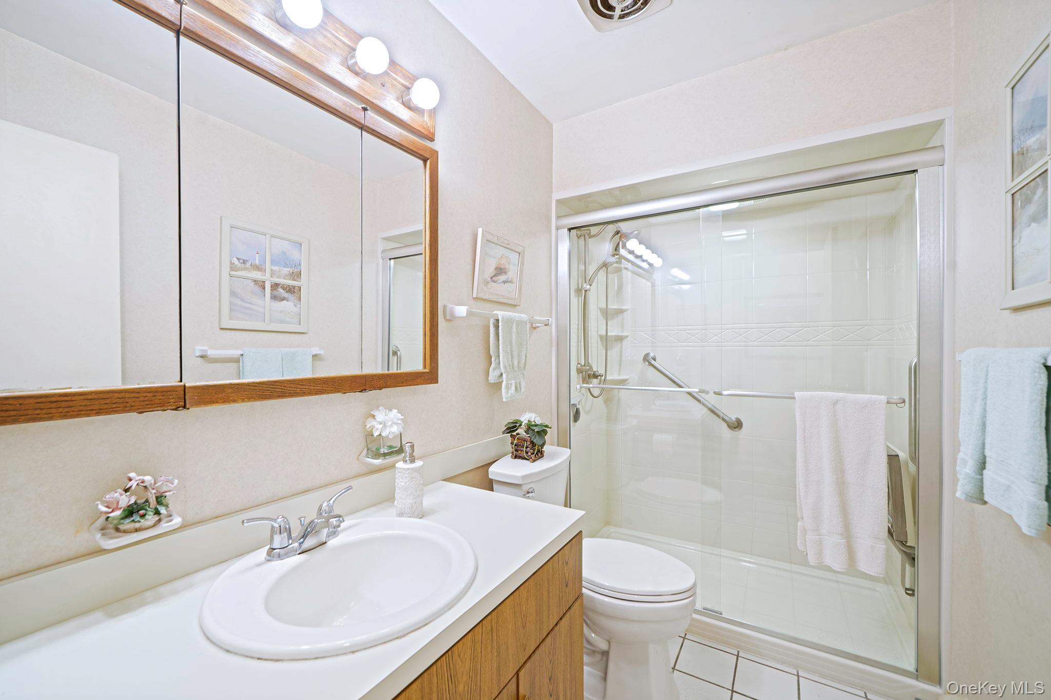 251 Manhasset Street — photo 13