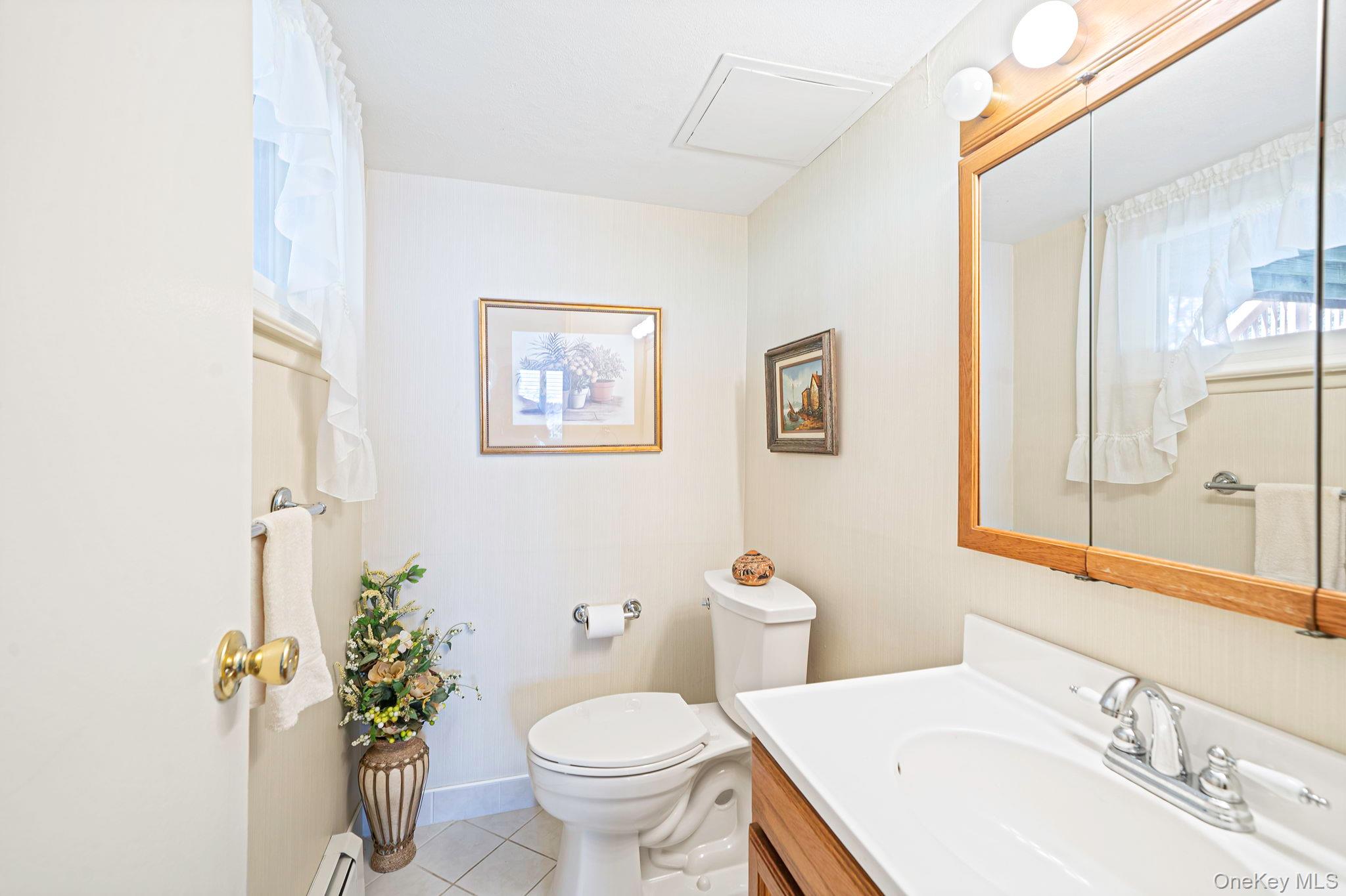 251 Manhasset Street — photo 23