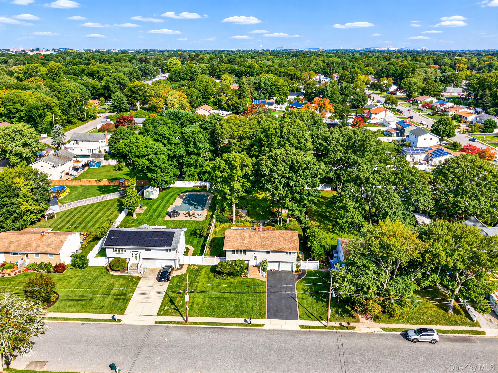 251 Manhasset Street — photo 35