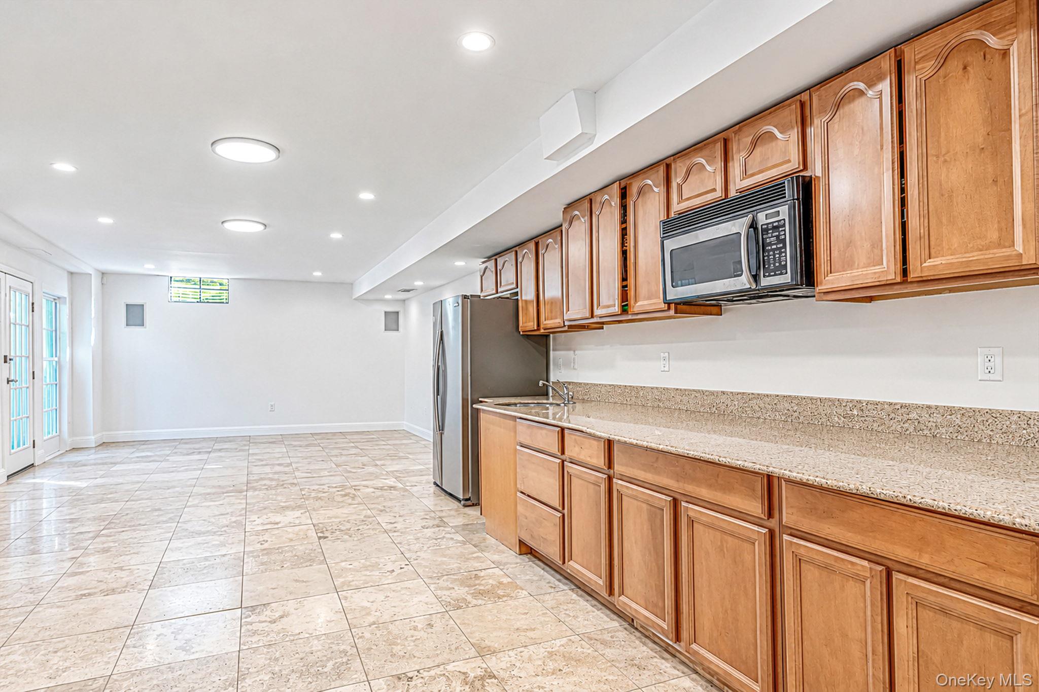 1 Westover Court — photo 34