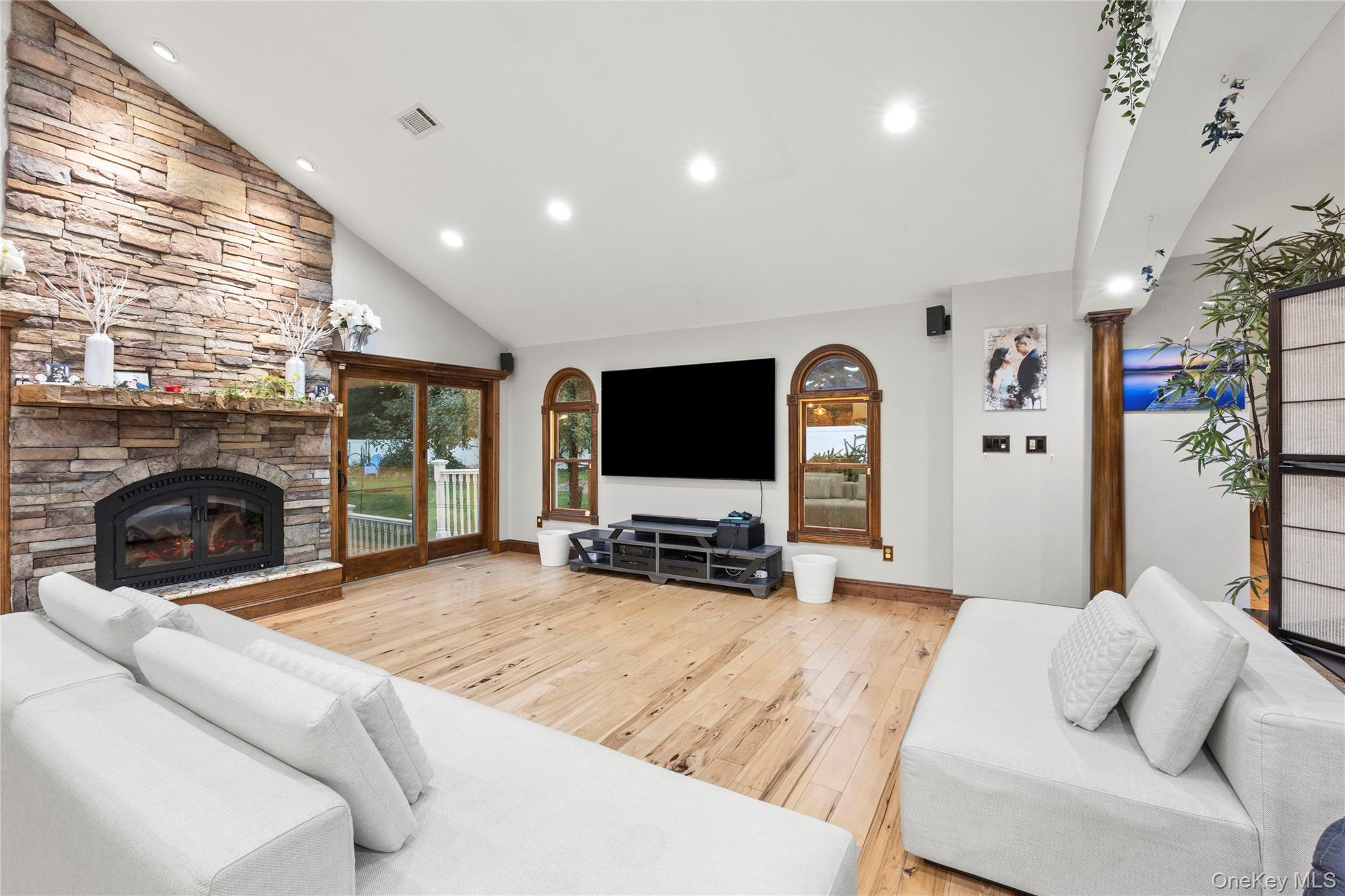 53 Coleman Road — photo 4