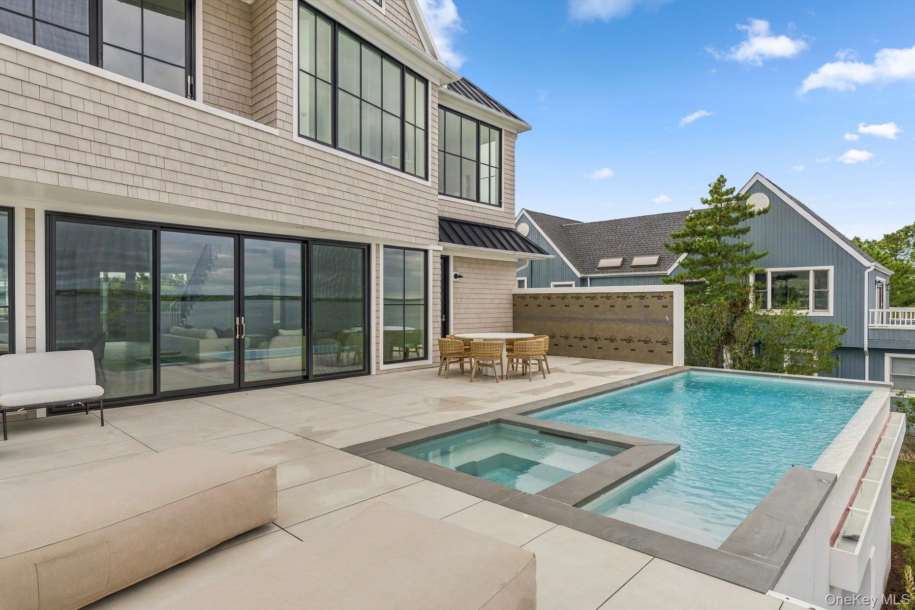 498 Dune Road — photo 39
