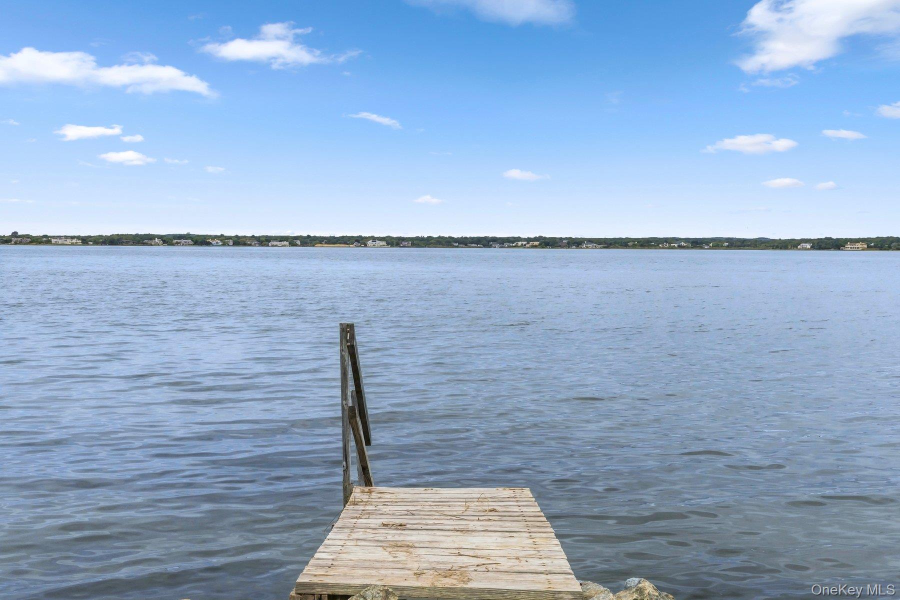 498 Dune Road — photo 42