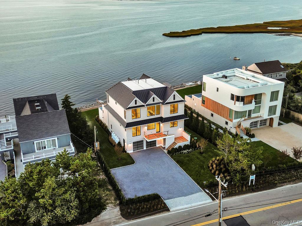 498 Dune Road, Westhampton Beach
