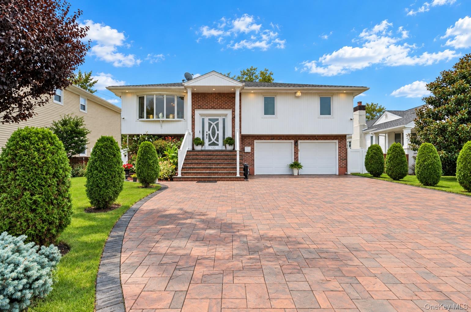 928 Fletcher Avenue, Valley Stream