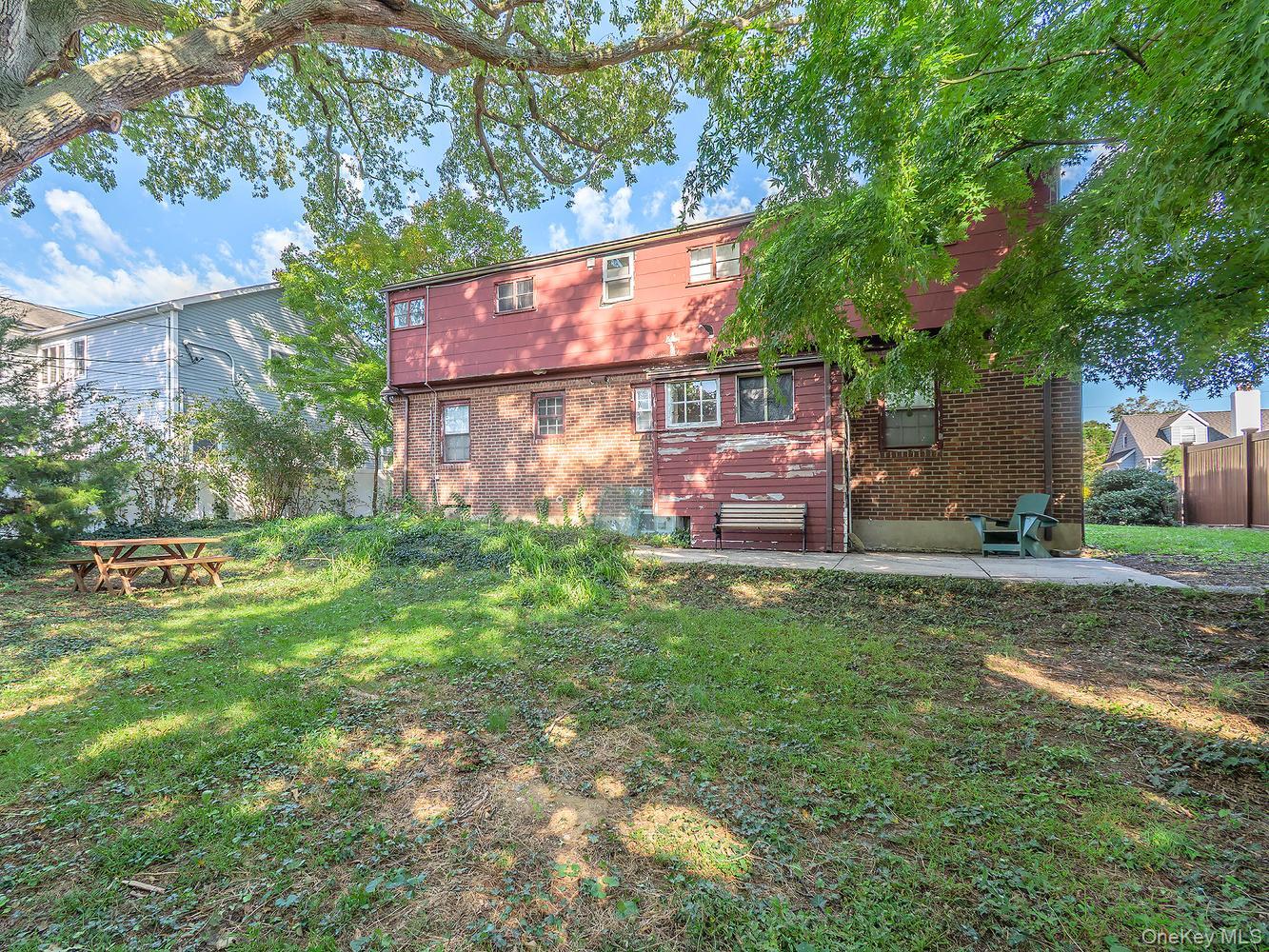 19 Plymouth Drive — photo 6